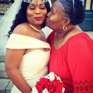 Meet your Posher, Tonya